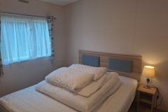 Spruce-main-bedroom